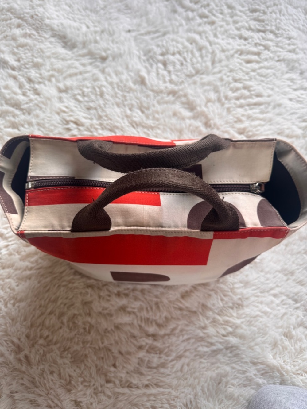 Vintage Bally canvas Tote Bag with Red, Brown & Cream printing - Picture 13 of 14